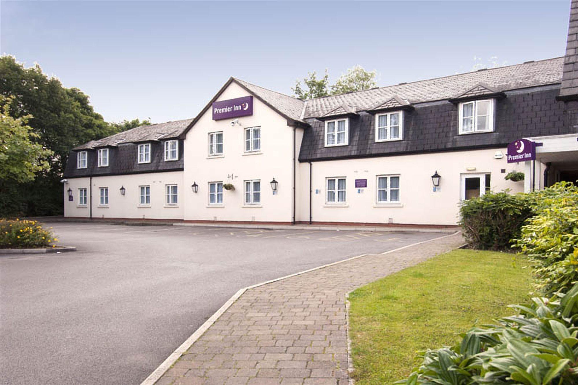 Premier Inn Manchester - Heaton Park — Фото 1